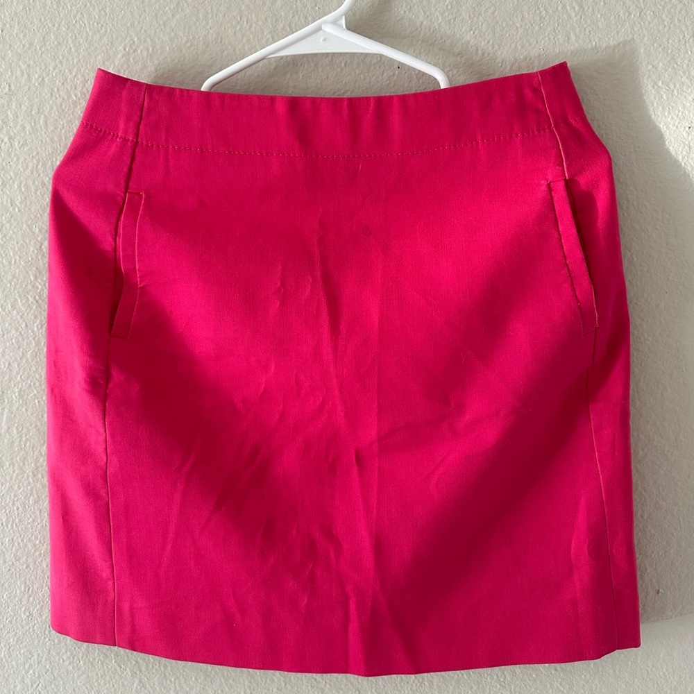 Pretty pink skirt 🌷